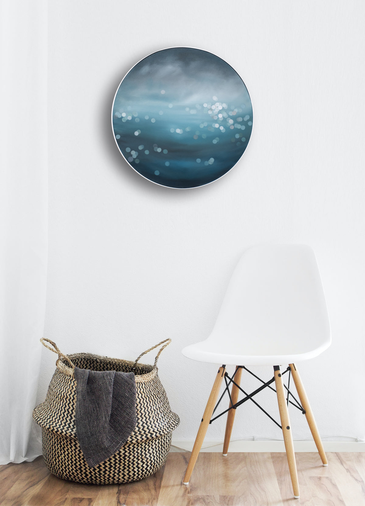 Foveaux Strait - Water Bokeh on round canvas