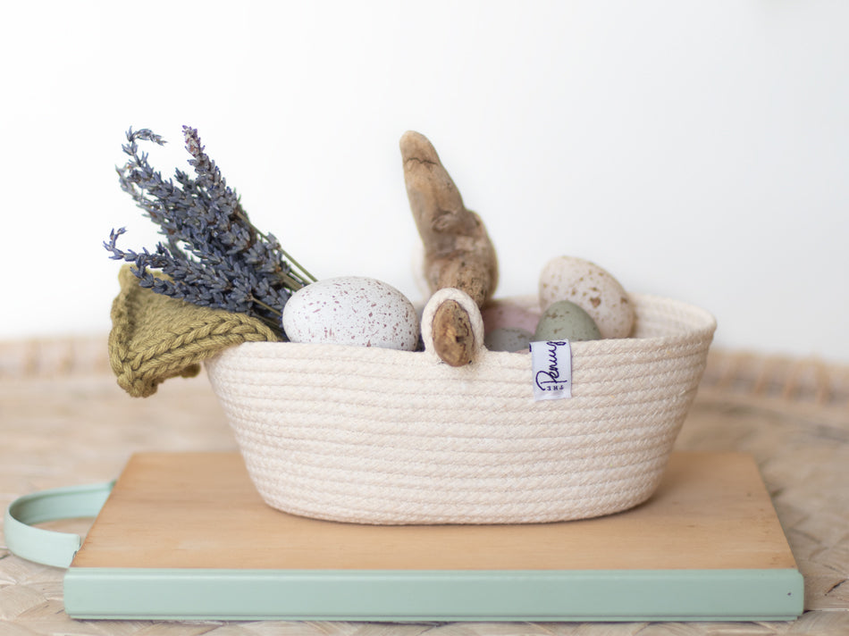 Oval basket with driftwood handle