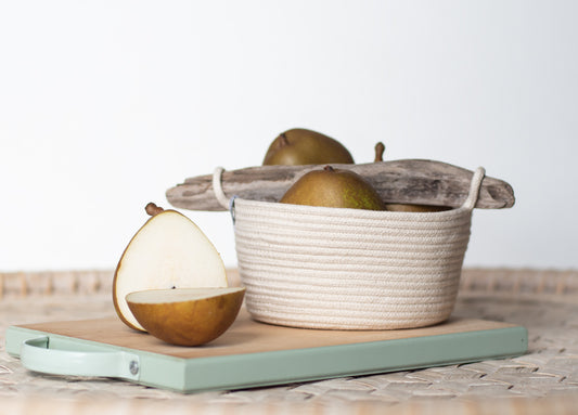 Caddy-style basket with driftwood handle